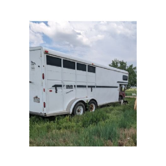 RECOVERED Equipment - 1998 3-horse Logan Gooseneck Trailer