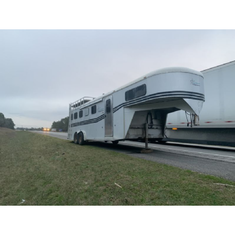 STOLEN Equipment - 5 horse Gore trailer